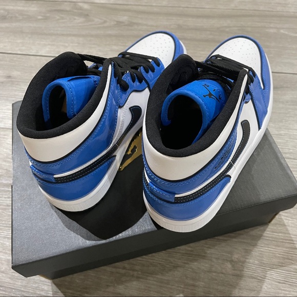 Air Jordan 1 Mid Men’s Signal Blue - Picture 6 of 8